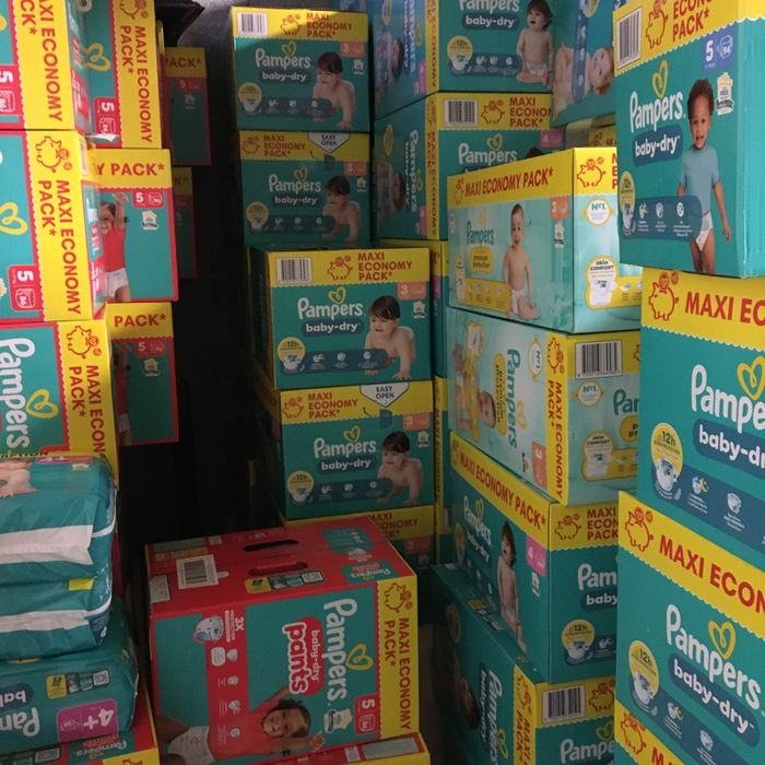 Couches Pampers