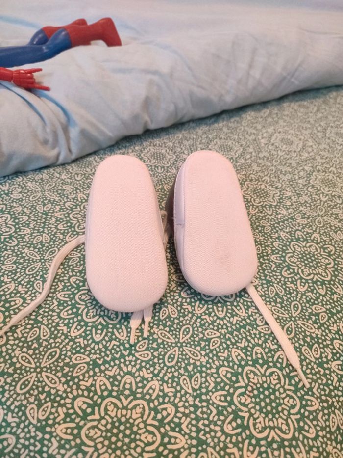Chaussures bébé - photo numéro 3