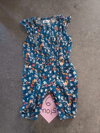 Combinaison bleue fleurie 6 mois