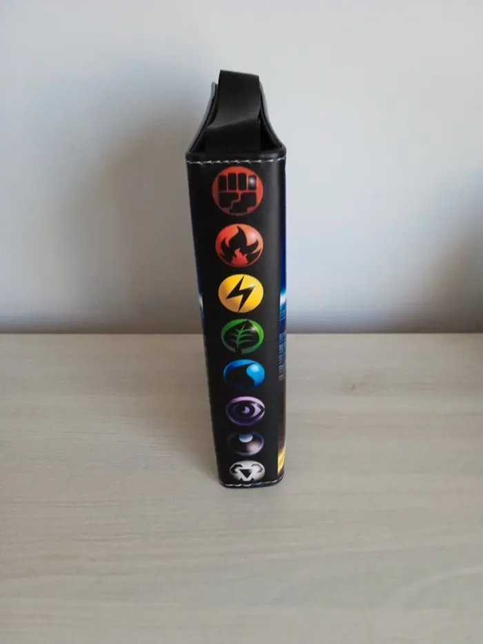 Beau range cartes Pokémon Pikachu neuf - photo numéro 4