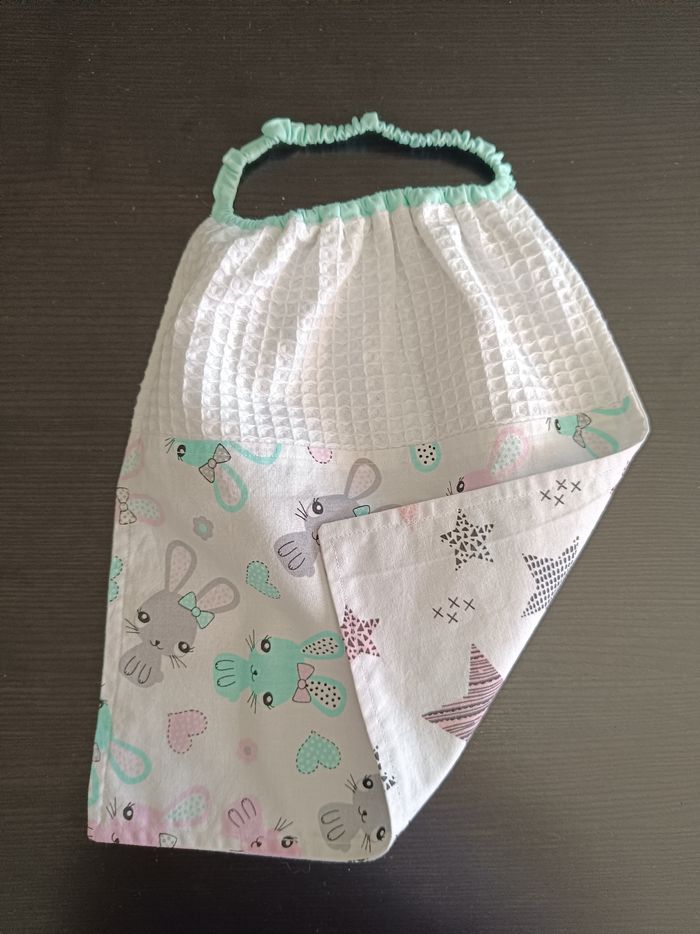Serviette de table élastiquée, forme bavoir , fille , pour cantine école maternelle - photo numéro 2