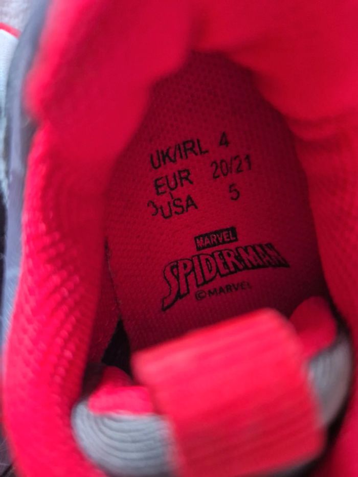 Baskets spiderman taille 20/21 - photo numéro 6