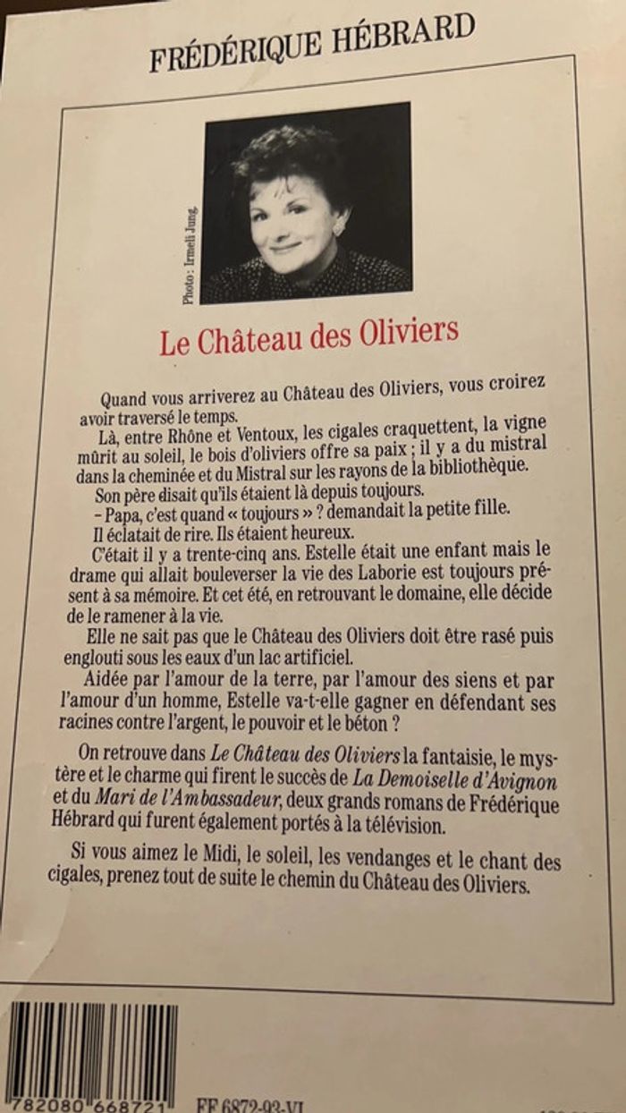 Livre le château des oliviers - photo numéro 2