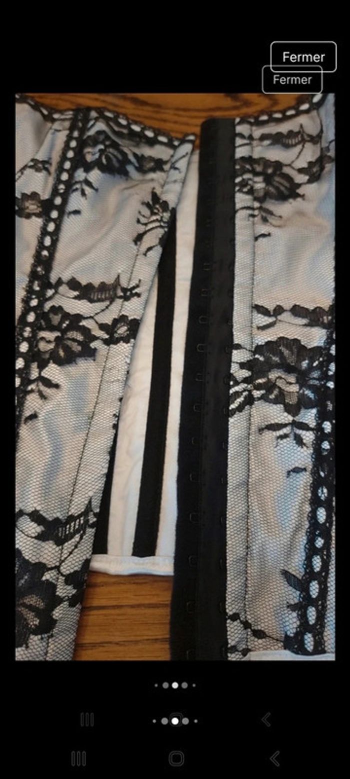 Corset Alcatraz Gothic blanc/noir taille M - photo numéro 10