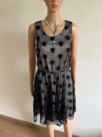 Robe noire et beige sans manches Molly Bracken taille unique jamais portée