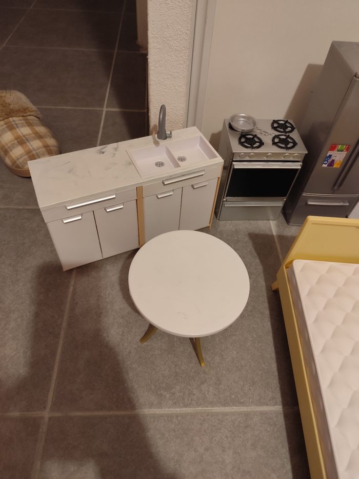 Lot de meubles rainbow high - photo numéro 3