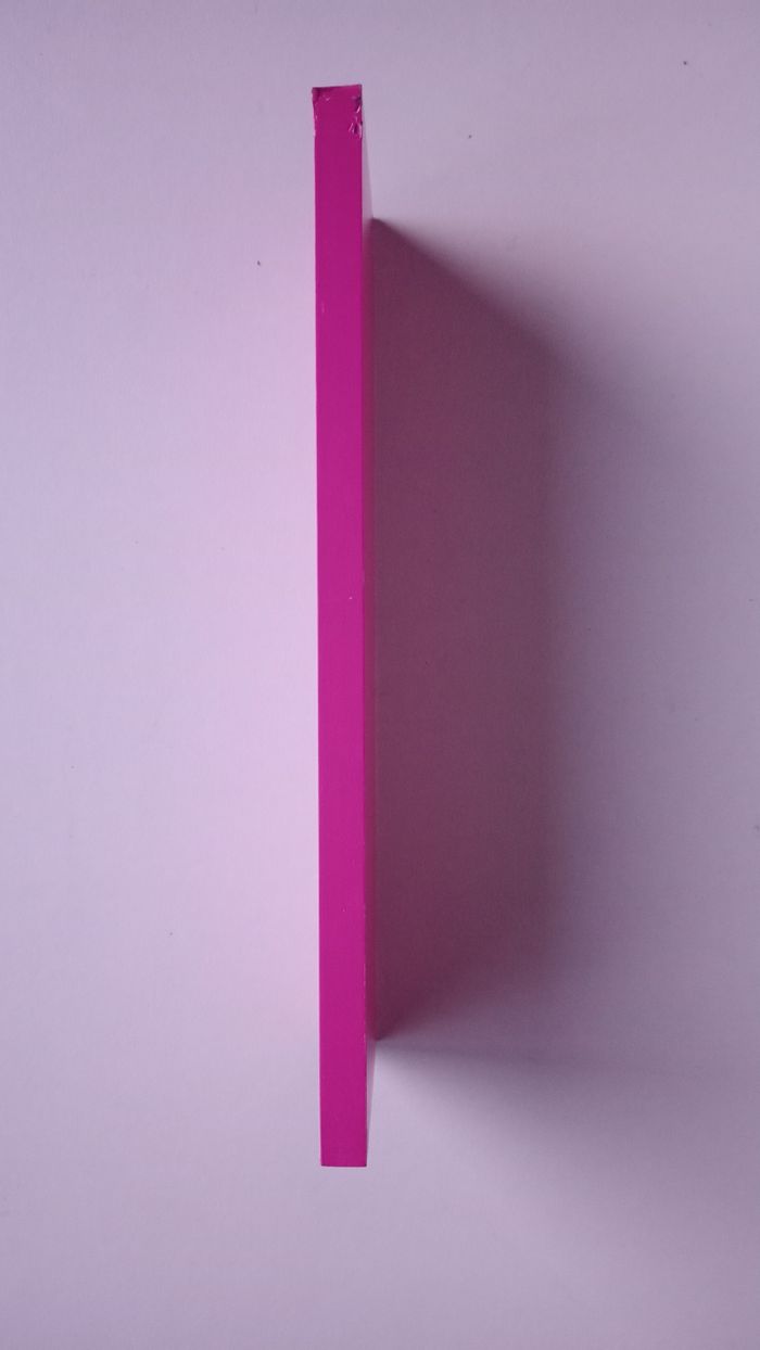 Étagère rose - photo numéro 5