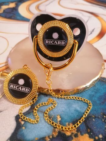 Tétine ricard