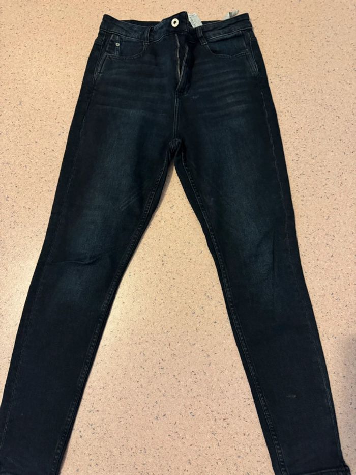 Jeans taille haute Zara  ( paquero) - photo numéro 3