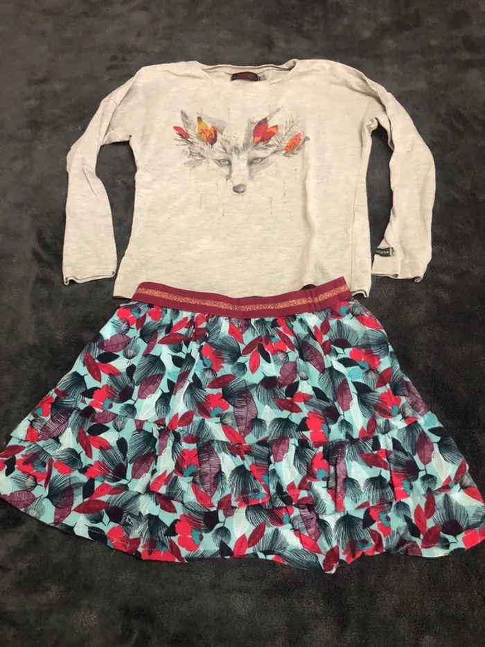 Lot vêtements fille 5 ans jupes tee shirt veste short catimini - photo numéro 2