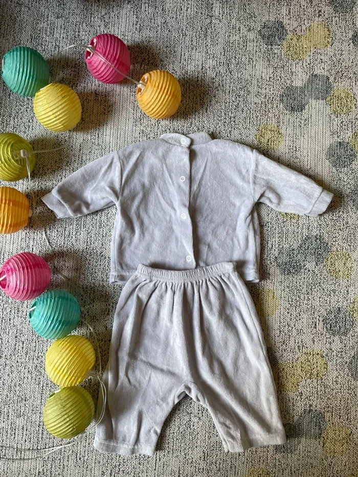Pyjama velours haut et bas gris 3 mois - photo numéro 2