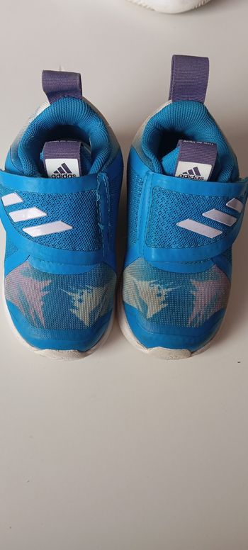 Basket adidas reine des neiges