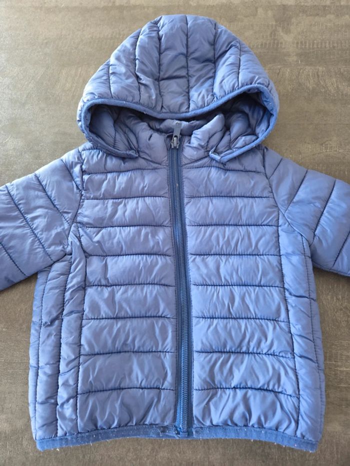 Veste bleu à capuche