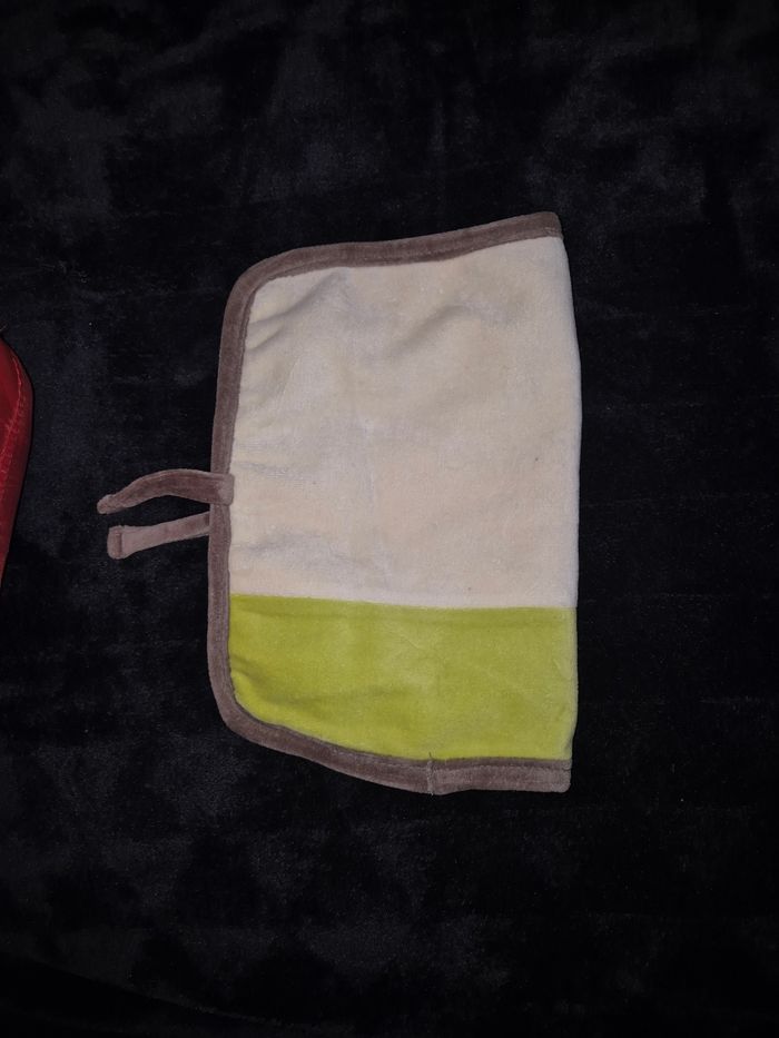 Protection carnet - photo numéro 3