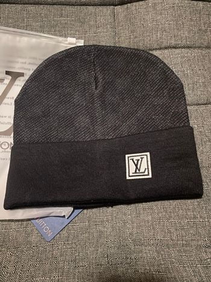 Bonnet neuf - photo numéro 4