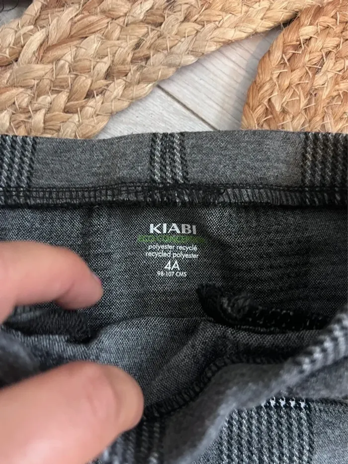 Jupe à carreaux fille kiabi hiver 4 ans - photo numéro 2