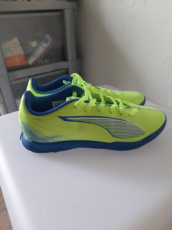Basket de foot en salle homme - photo numéro 3