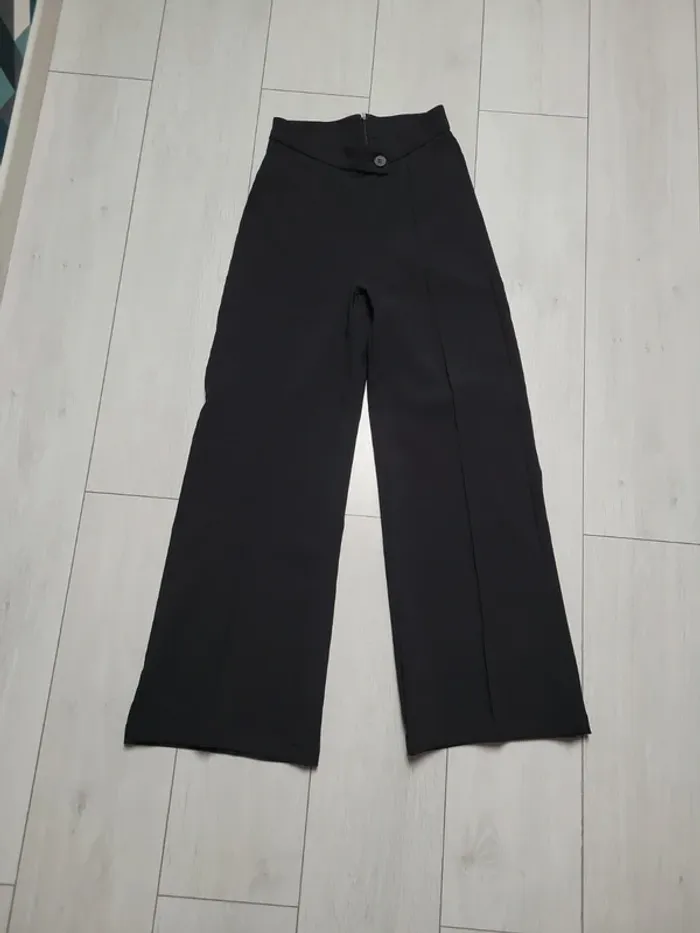 Pantalon jambes larges 36