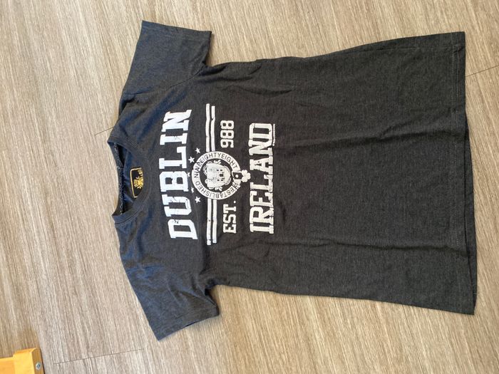 Tee-shirt