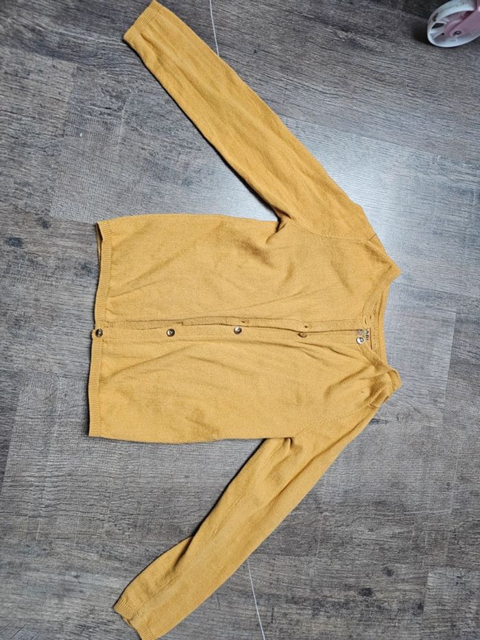 Gilet jaune kiabi 6 ans