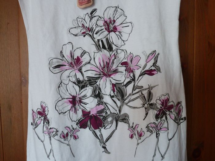 Robe d'été blanc "Savage Culture" TS neuve - photo numéro 2