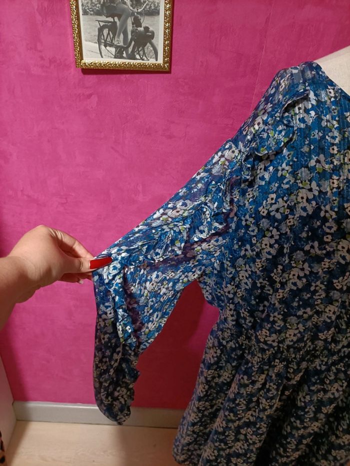 Robe bleue femme manches longues fleurs multicolores Kiabi taille 54 - photo numéro 5