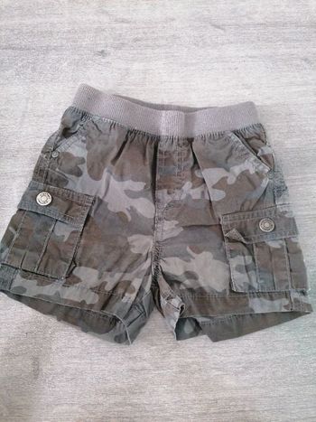 Short militaire 18 mois