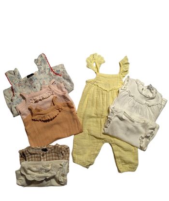 Lot de vêtements fille 6 mois