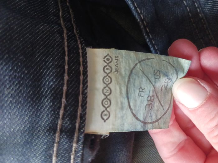 jeans homme T38 - photo numéro 5