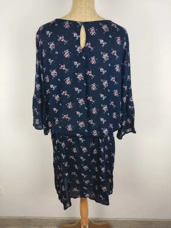 Robe droite mi-longue manches 3/4 évasées bleu nuit ceinture à nouer motif fleuri taille 48 Tissaia - photo numéro 2