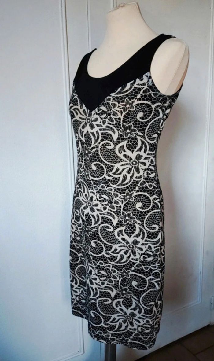 💗robe femme floral noir et blanc t s 36 logo brodé smash - photo numéro 2