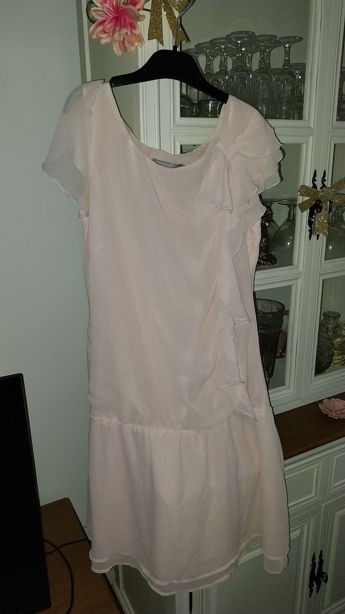 Robe élégante rose poudré neuve 34/36 - photo numéro 9