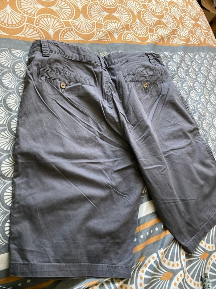 Bermuda gris 42 - photo numéro 3