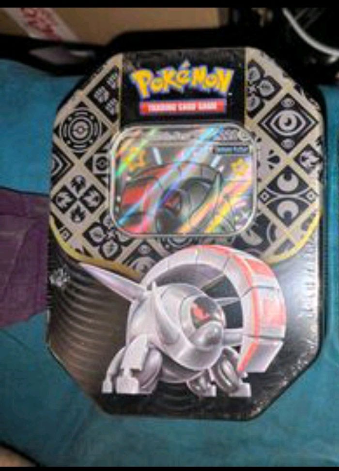 Boîte Pokémon pokédex métallique roue de fer ivoire
