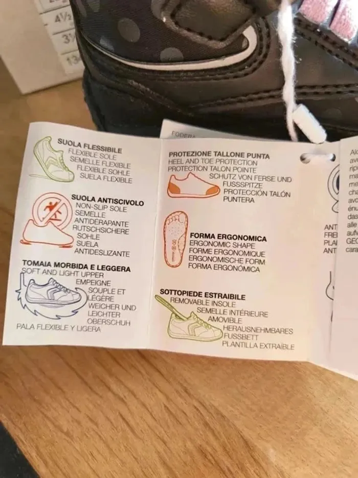Chaussures montantes Geox, pointure 20, neuves - photo numรฉro 20