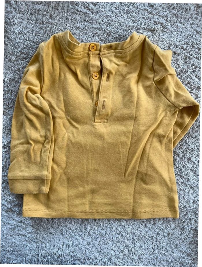 Ensemble teeshirt manches longues et pantalon assorti taille 18 mois - photo numéro 4