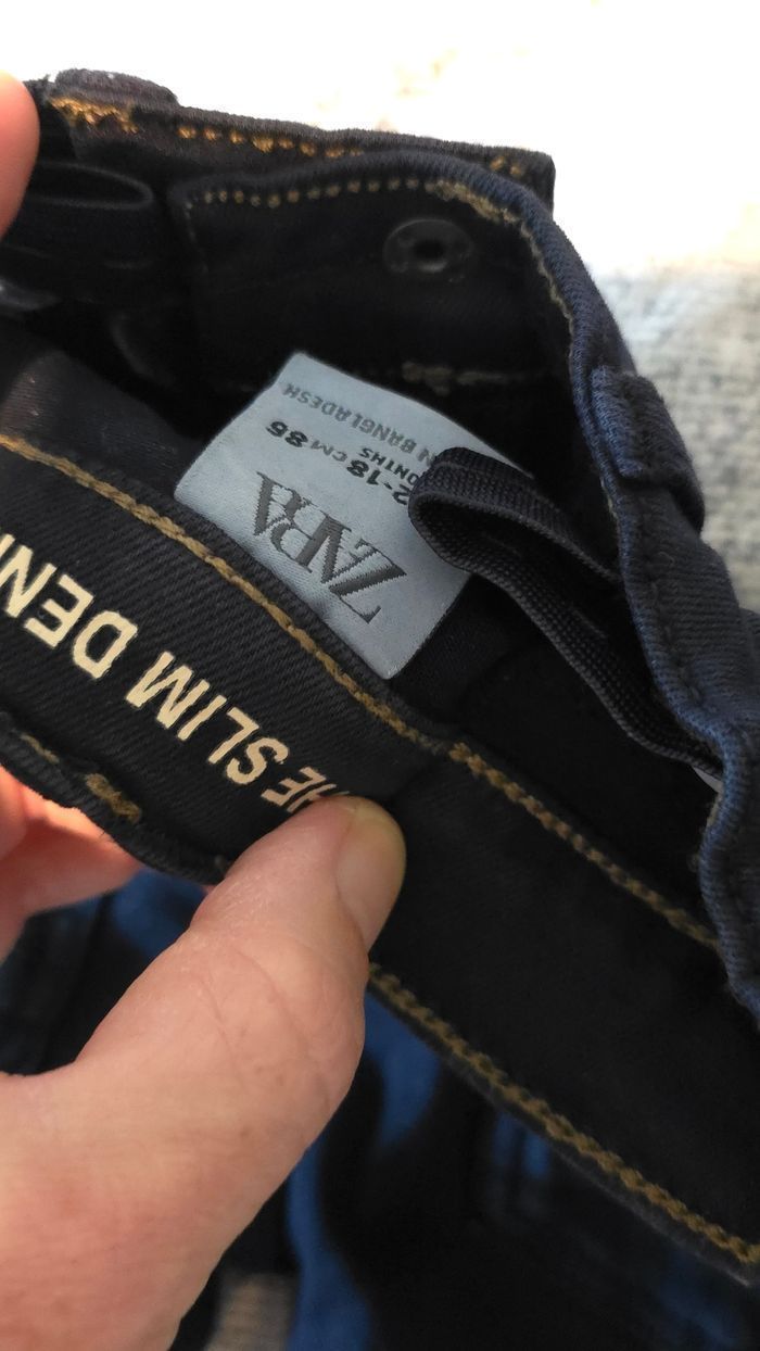 Neufs(non portés) 🏷🏷🏷🤩😍🥰superbes Jeans slim 18 mois garçon(prix ferme)!!🏷😍🥰 - photo numéro 3