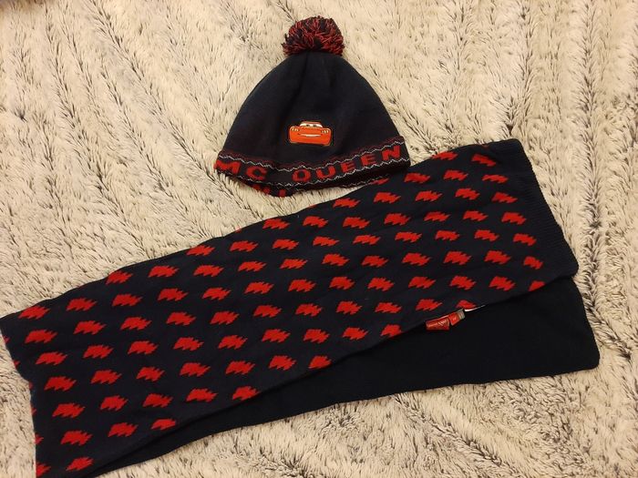 Bonnet et echarpe cars orchestra 3 -5 ans