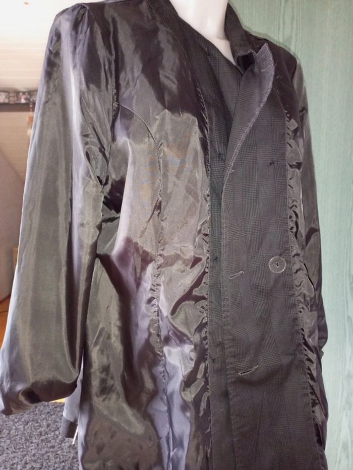 Trenchs gris - photo numéro 7