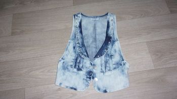 Veste boléro APART jean bleu délavé, clouté taille 38 TBE