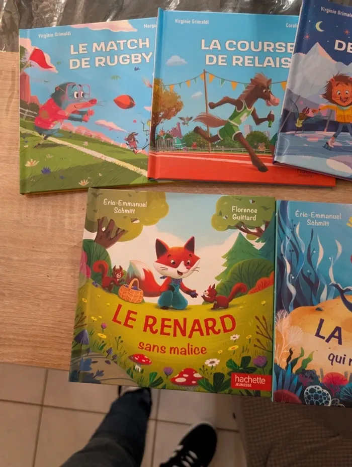 6 livres des collections du mc Donald's en parfait etat - photo numéro 2