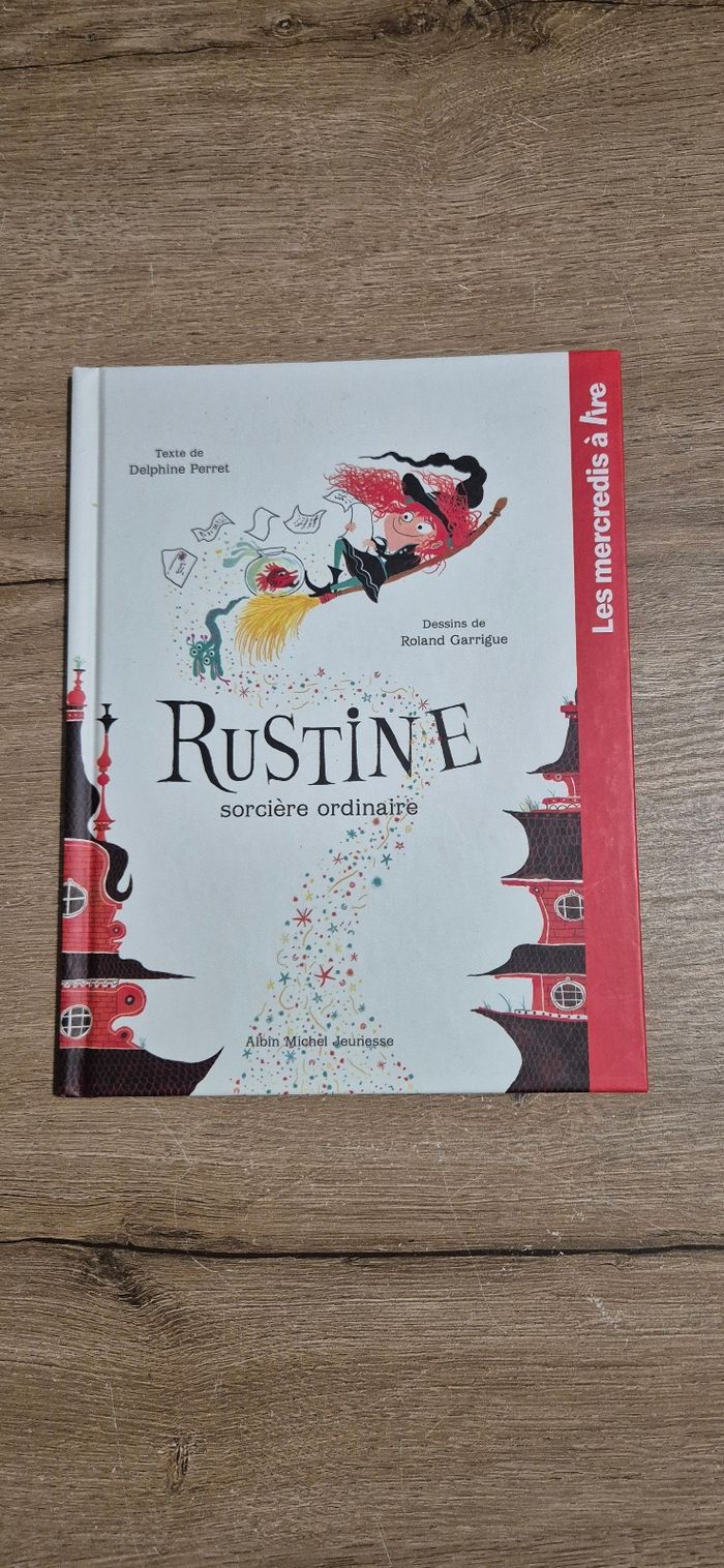 Livre Rustine sorcière ordinaire