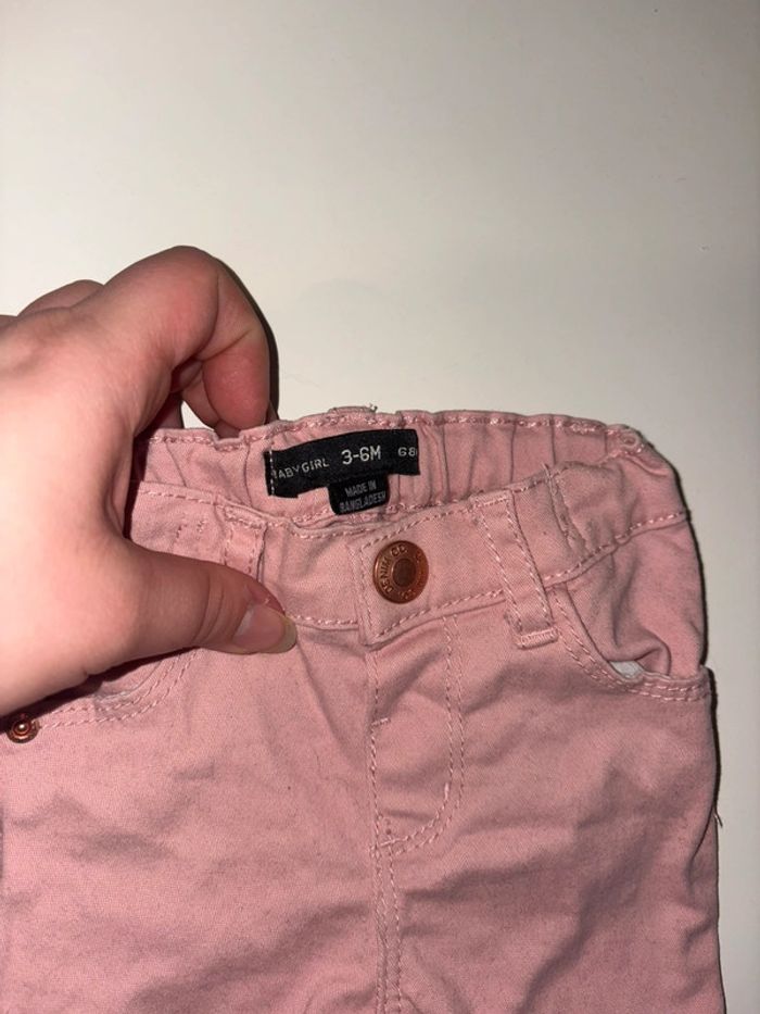 Jeans rose bébé - photo numéro 2