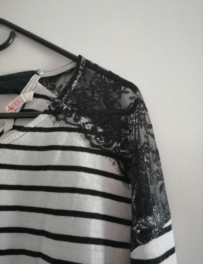 T shirt Camaïeu 
Taille S - photo numéro 3