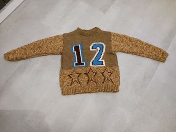 Pull tricoté main taille 12 ans Phildar neuf