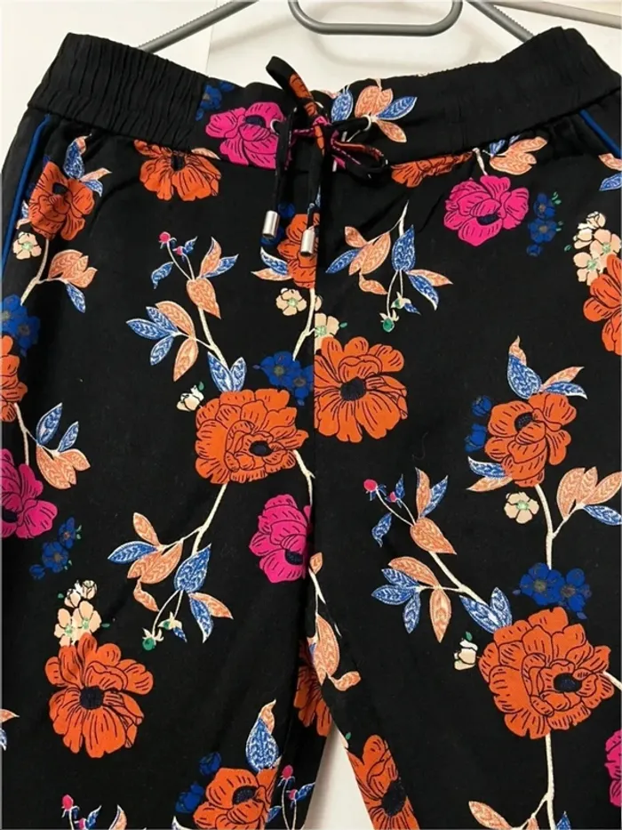 Pantalon noir fleuri rose Camaieu - photo numéro 2