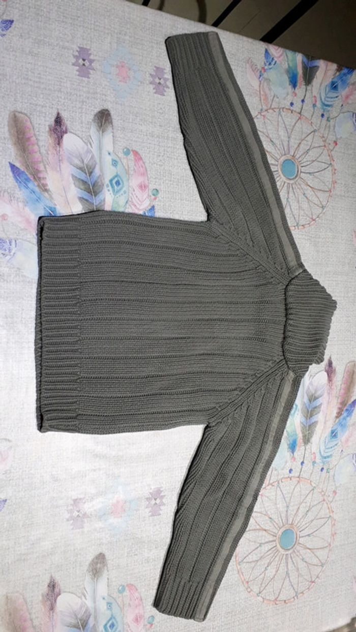 Pull gris - photo numéro 4