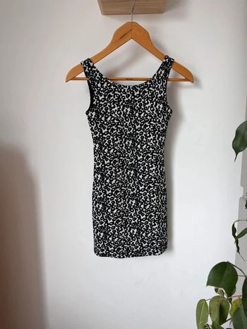 Robe léopard H&M 32
