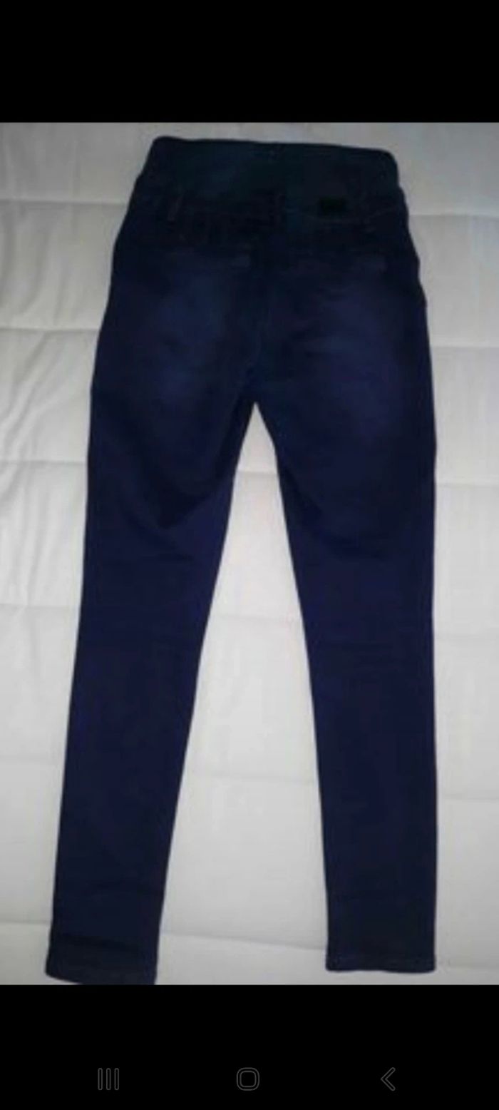 NEUF Jean skinny de taille haute à bouton bleu foncé  taille M - photo numéro 2