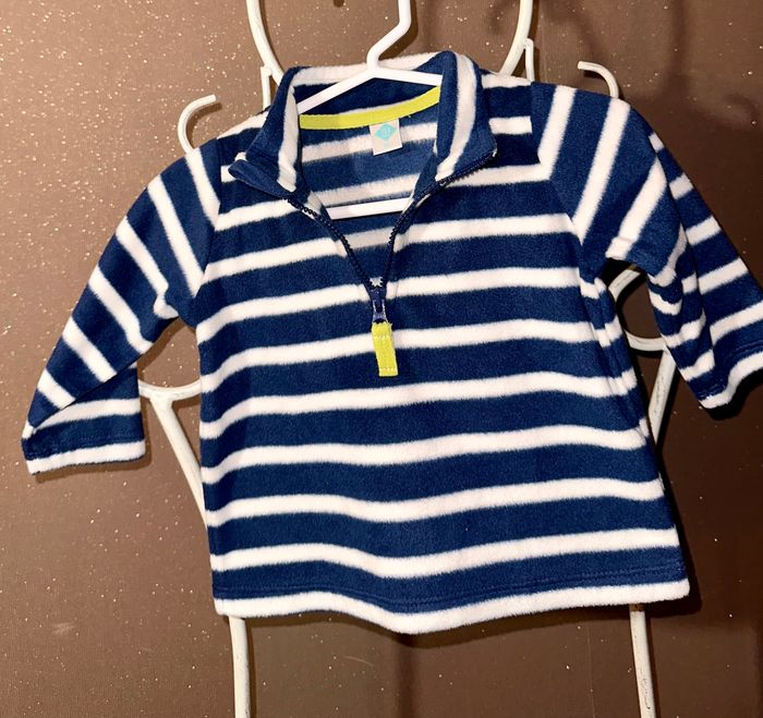 Polaire rayé 6 mois